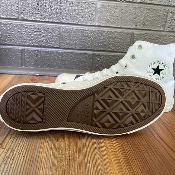 Converse All Star Chuck Taylor size 7.5 (women’s), 5.5 (men’s) UNC - Picture 6 of 7